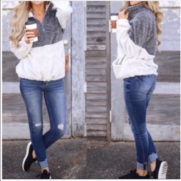 New S or M Irresistibly Soft Pullover Sweater - Picture 4 of 8